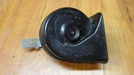 Maserati Levante or BMW - Horn - 002408/2012